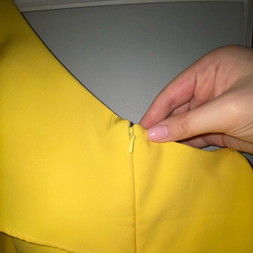 Mac Duggal Asymmetrical Ruffle Mini Dress 💛 - Picture 5 of 10
